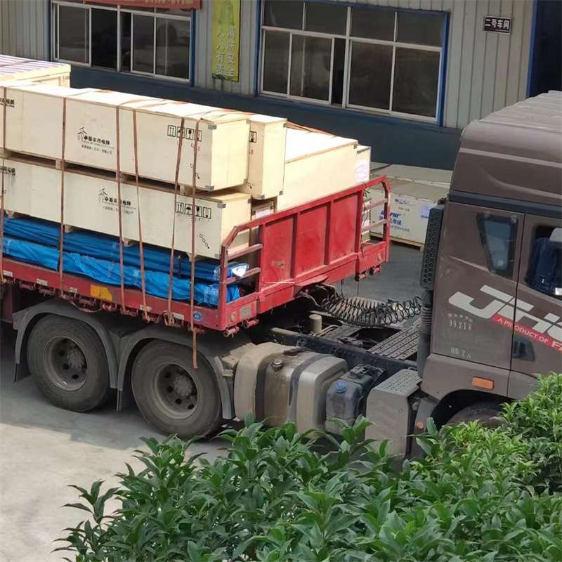 河北保定定兴县至新疆阿勒泰福海县物流专线，一站式服务，让您的货物畅行无忧
